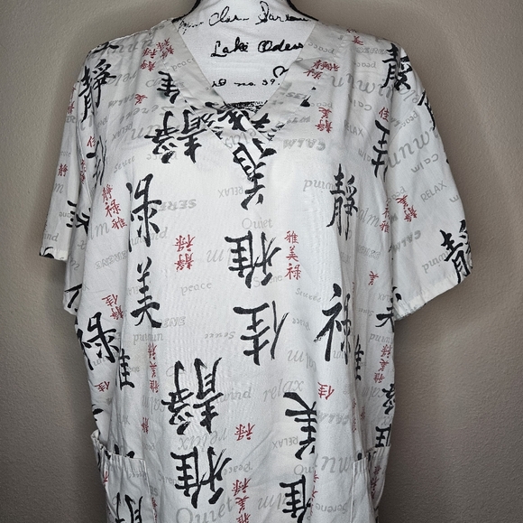 los Angeles rose Tops - Scrubs 2XL